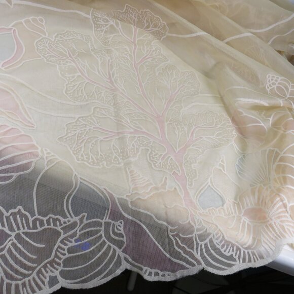 Cream Ocean Sea Shell SHOWER CURTAIN Fabric semi plastic finish (realistic) - Picture 2 of 5